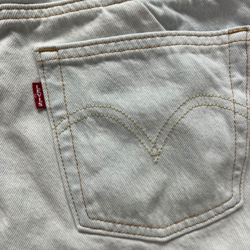 LEVI'S 501XX Cutout‎ Jeans Women's 26x26 Light Wash Premium Patchwork Distressed - Picture 16 of 16